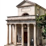 Independently Published English Book 40 Pages 8.5x11 Inches-0